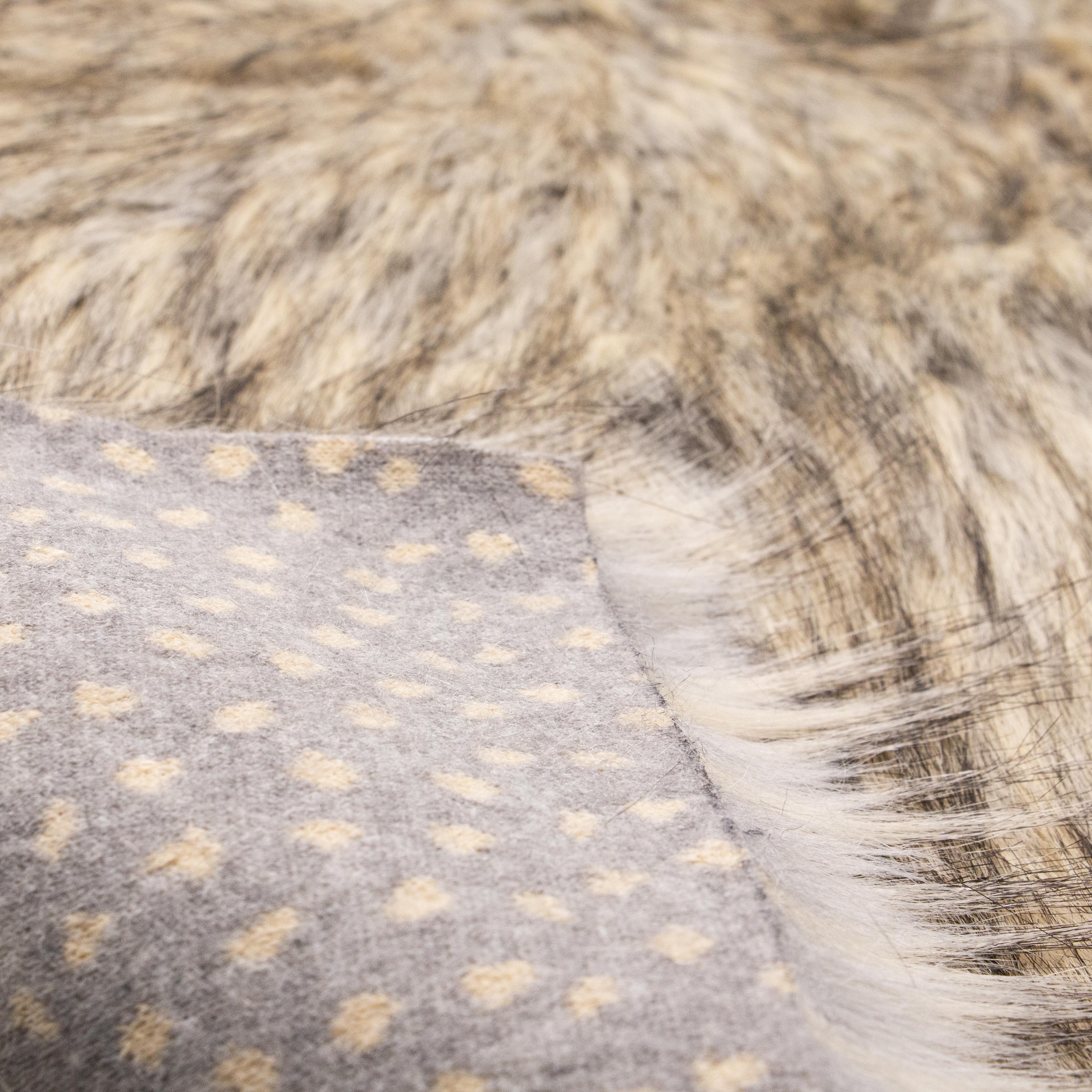 Custom High Quality Gray Long Pile  Artificial  Faux Fur Fabric For Garment Home Textile Fabric 80MM