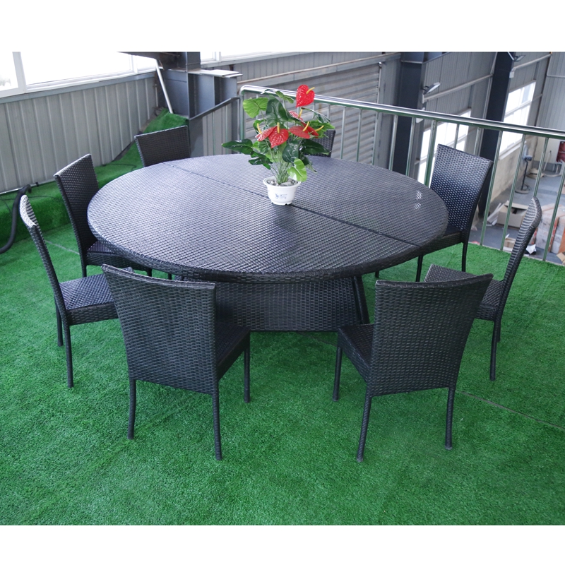 Outdoor dining furniture set dining chairs modern round rattan dining table