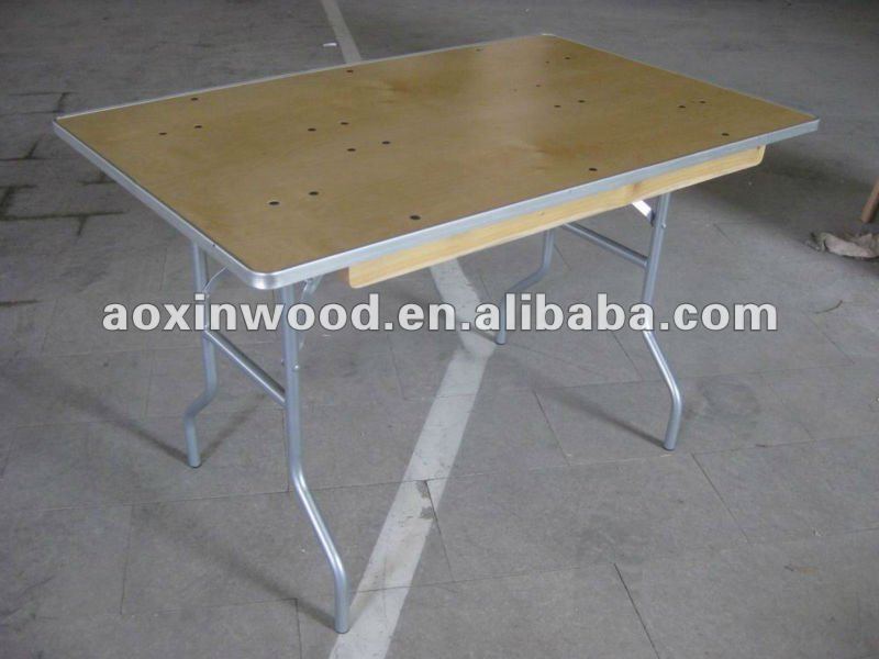 Russia Birchwood Banquet table