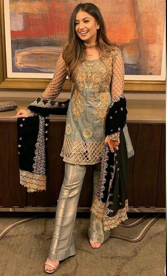 New Pakistani Party Dresses for Online Shopping, Party Suits for Sale.jpg