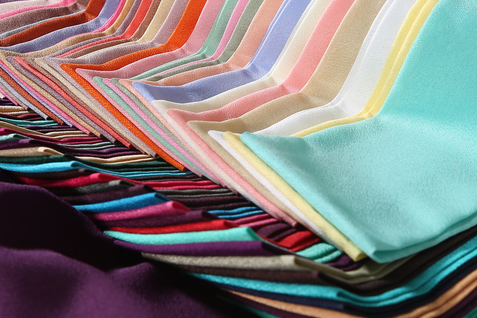 All Kinds of Fabrics Available Online – Buy Fabrics At Very Cheap Prices..jpg