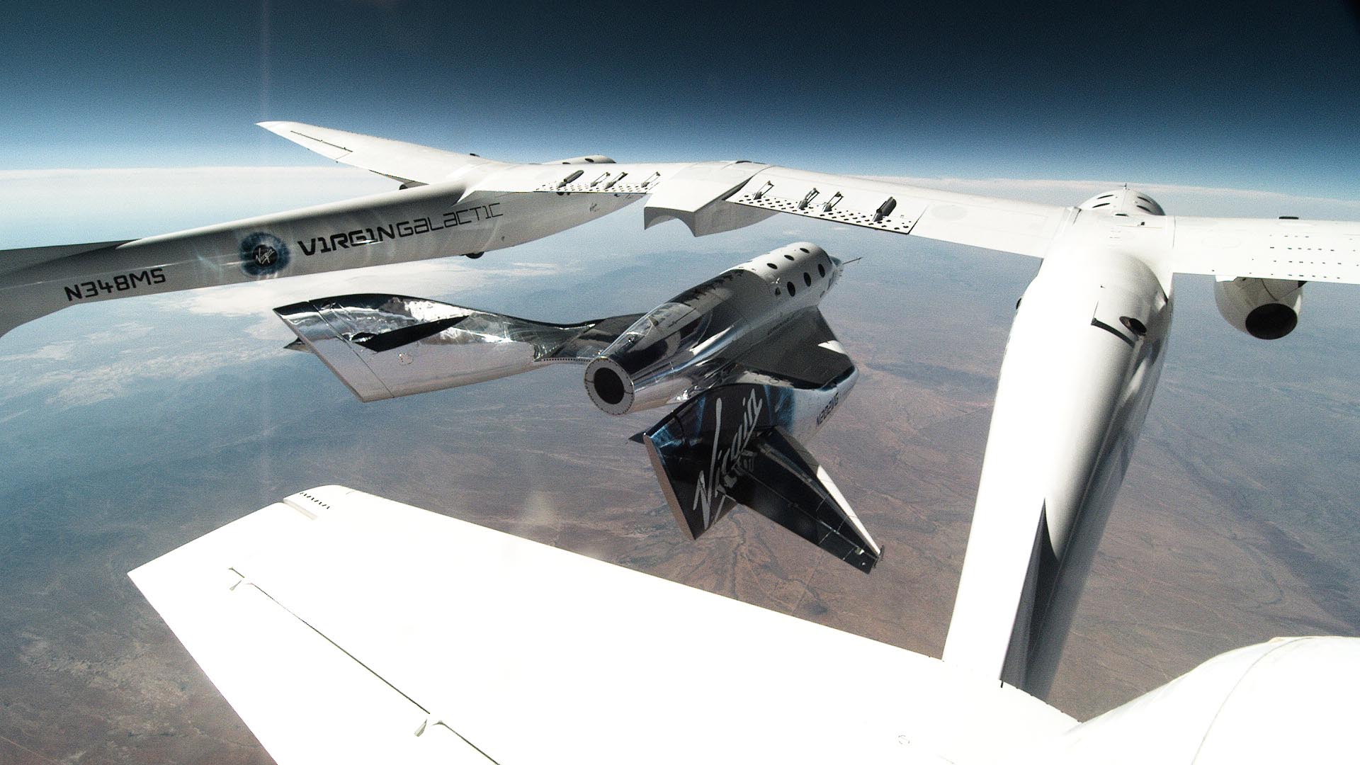 SpaceShipTwo_Unity_Released_From_VMS_Eve_for_Second_Glide_Flight_in_New_Mexico-1.jpg