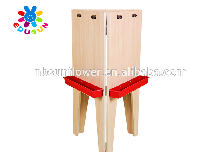 Mini easel wholesale durable three-sided non-toxic kids wood easel stand