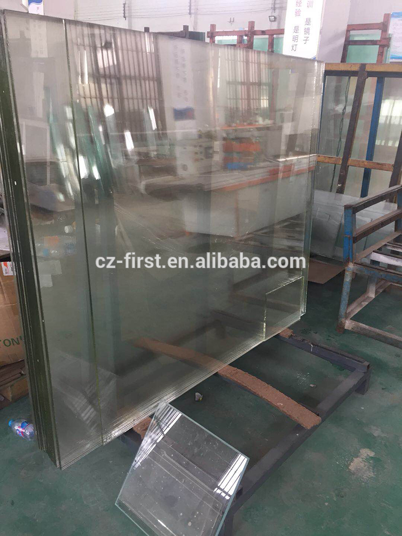 High Quality Tempered Ultra Clear Glass In Building