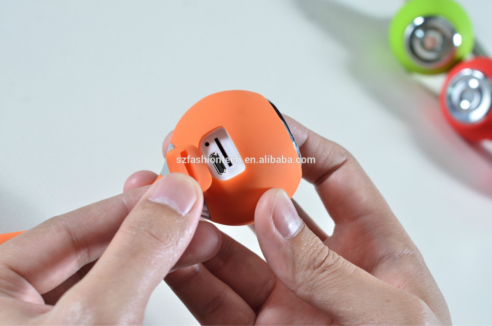 PortableMini Waterproof Bluetooth Speaker Outdoor music player