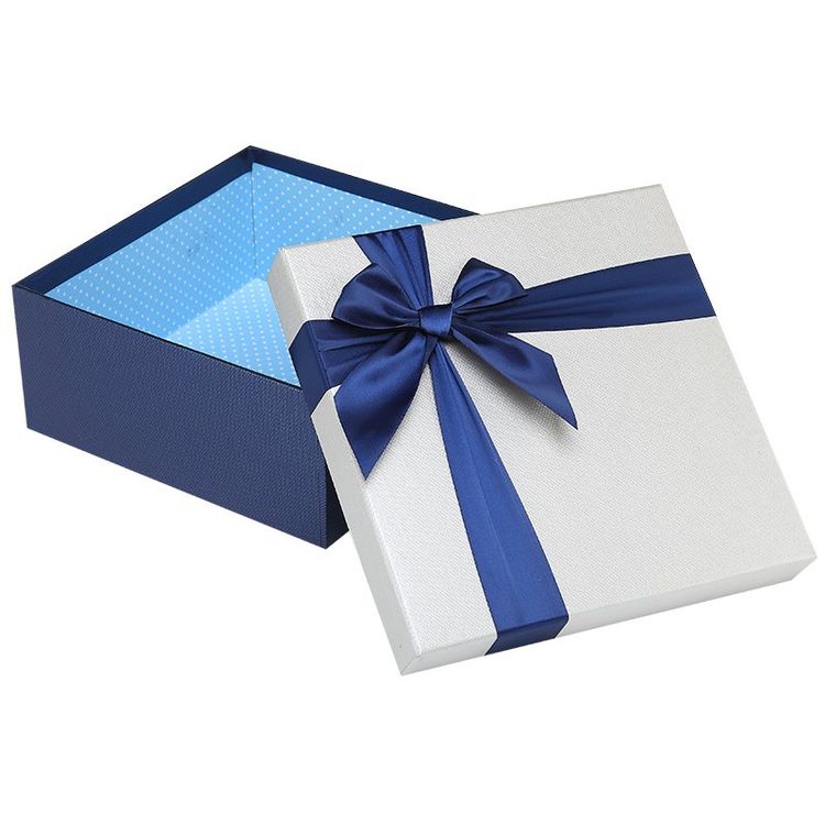 China good supplier New Arrival simple fashion paper box