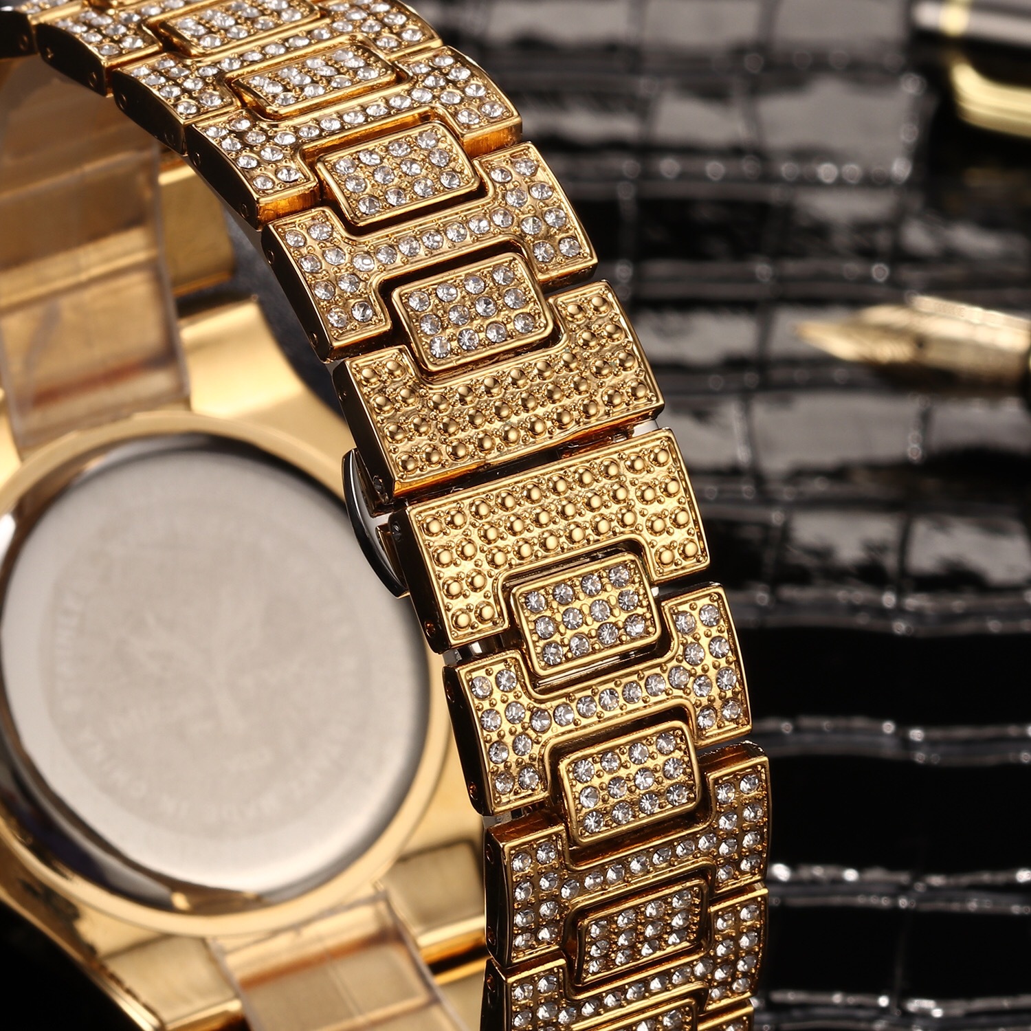 Luxury high quality Crystal Watch Bling Iced-Out Oblong Diamond Quartz  Wristwatch