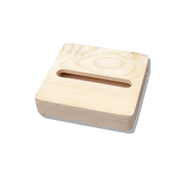 Hot selling fashion square easy to carry pine desktop lazy stand mobile phone base wooden loudspeaker