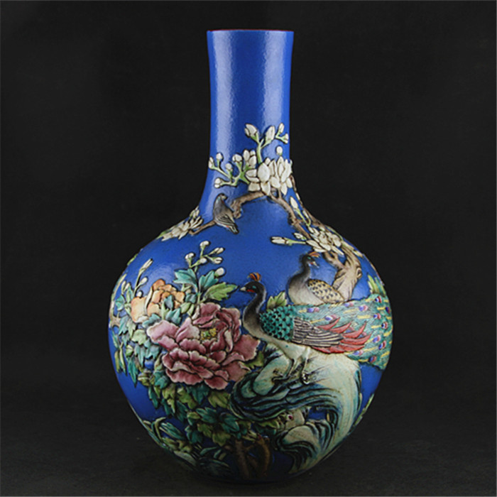 Jingdezhen antique famille rose porcelain carved ceramic blue vase for collection