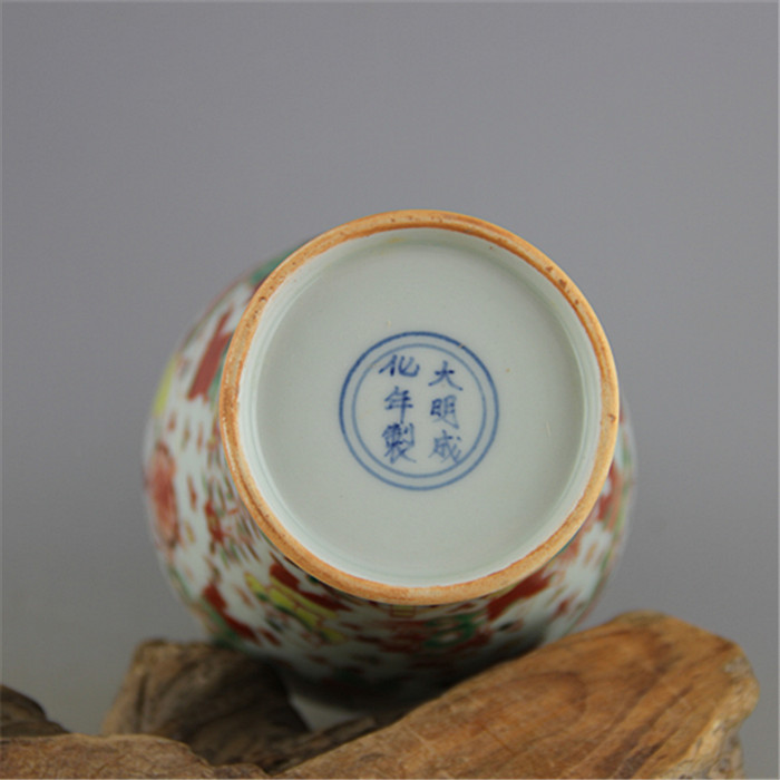 Oriental antique hand painted ceramic porcelain decorative vases for collection