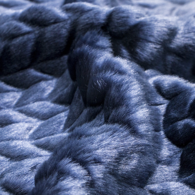 2019 new style soft comfortable high quality navy blue Wavy stripe pattern faux fur fabric for clothing and decoration