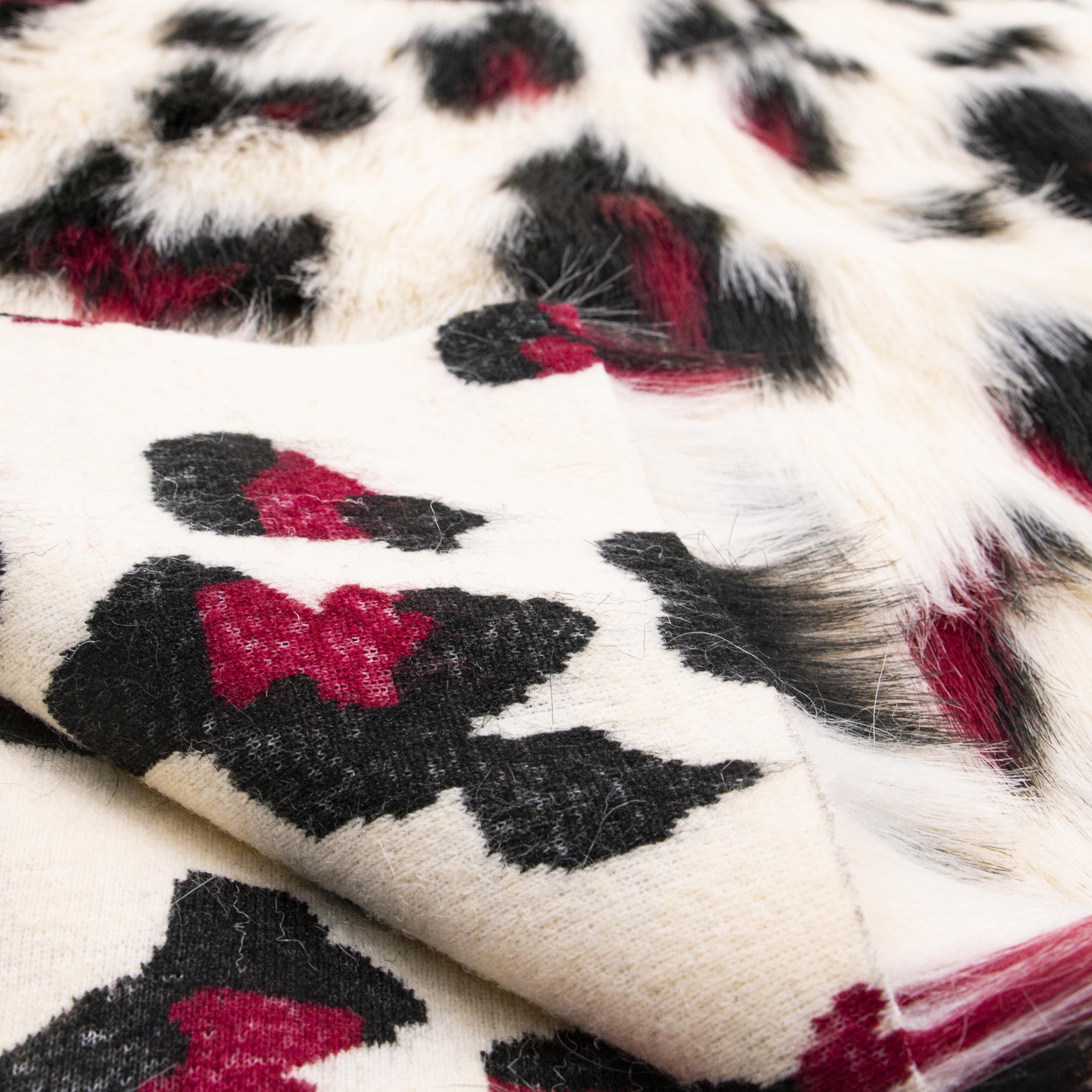 40MM Soft Faux Fur Fabric for garment Home Textile Long Pile faux fur fabric Artificial