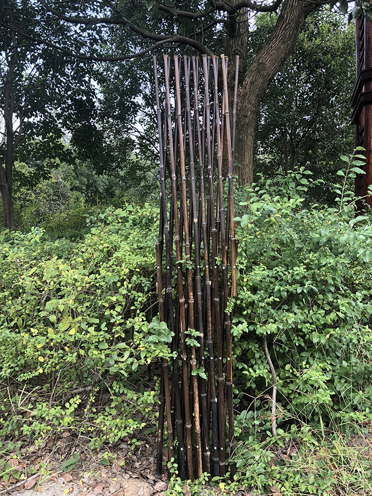Factory direct pure environmentally friendly non-toxic diamond adjustable garden grass bamboo fence black bamboo cane fence