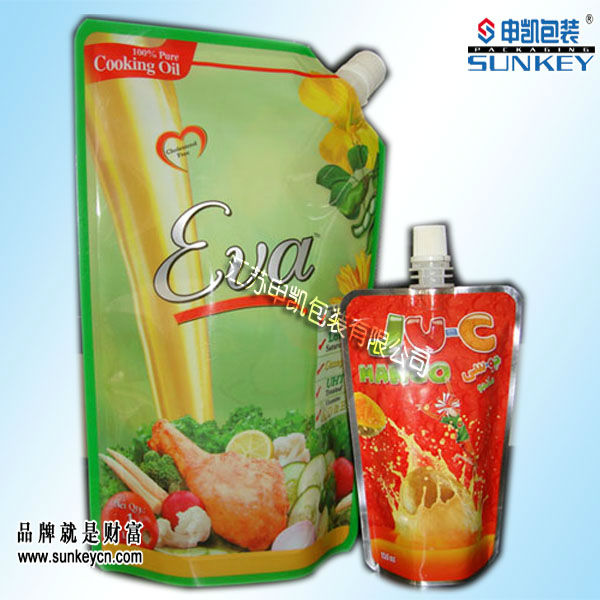 China supplier stand up juice pouch with corner spout