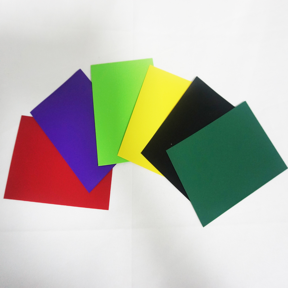 Wholesale customized Manufacturer cartoon plastic custom trading card sleeves