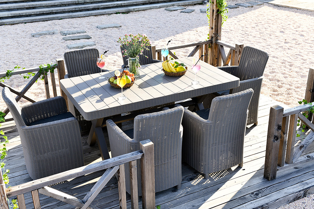 High Quality Rattan/ Wicker Furniture 4 Seater Outdoor Dining Set