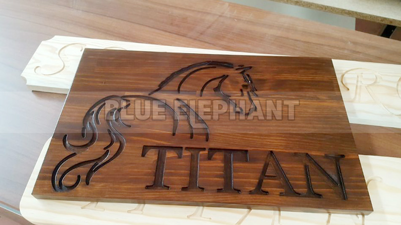 Advertising 3D router CNC machine and CNC engraver carve wood or polyestiren