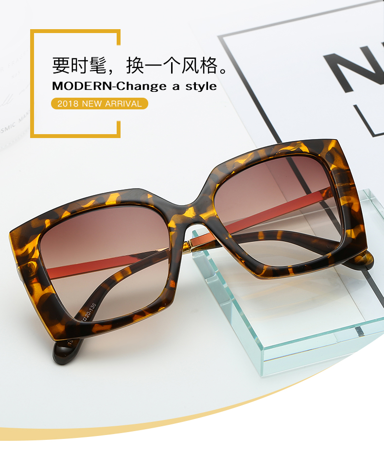 2019 Summer Style Women Square Vintage Bling Rhinestone Sunglasses for Women Oversize Sun glasses