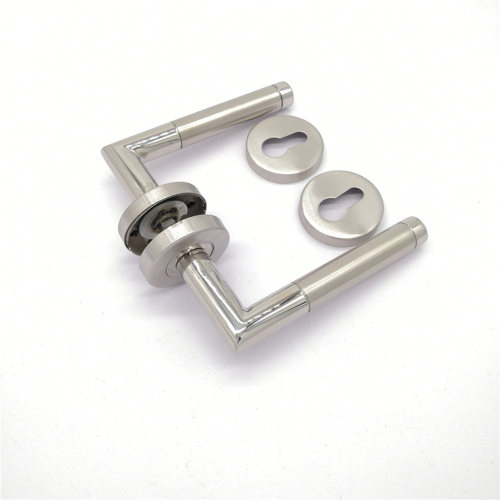Durable stainless steel 304  brass bushing lever door handle