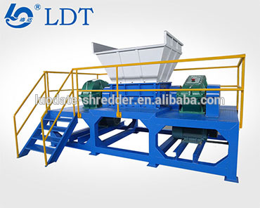 factory price tire shredder two shaft blades
