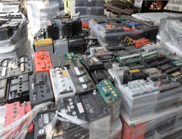 Drained Lead-Acid Battery Scrap / Drained Lead Battery Scraps / Used Battery Scrap