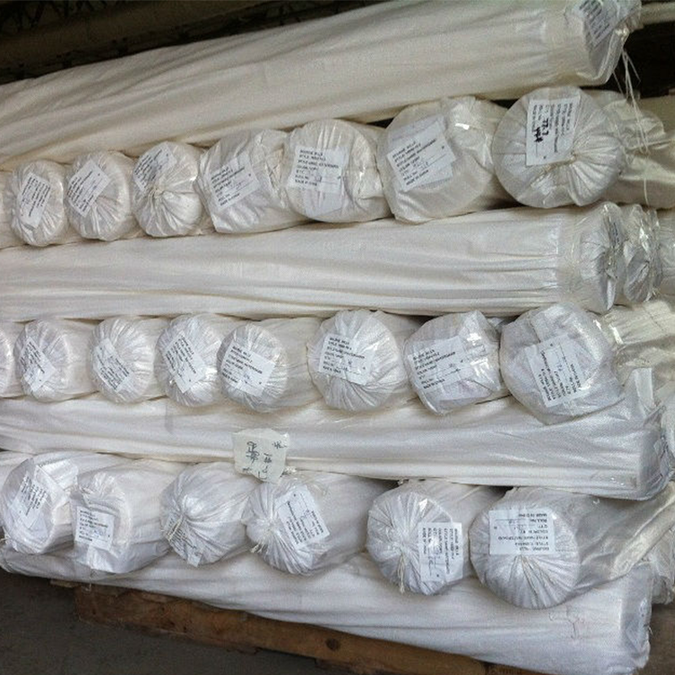 White cotton Woven fabric for home or hotel bedding