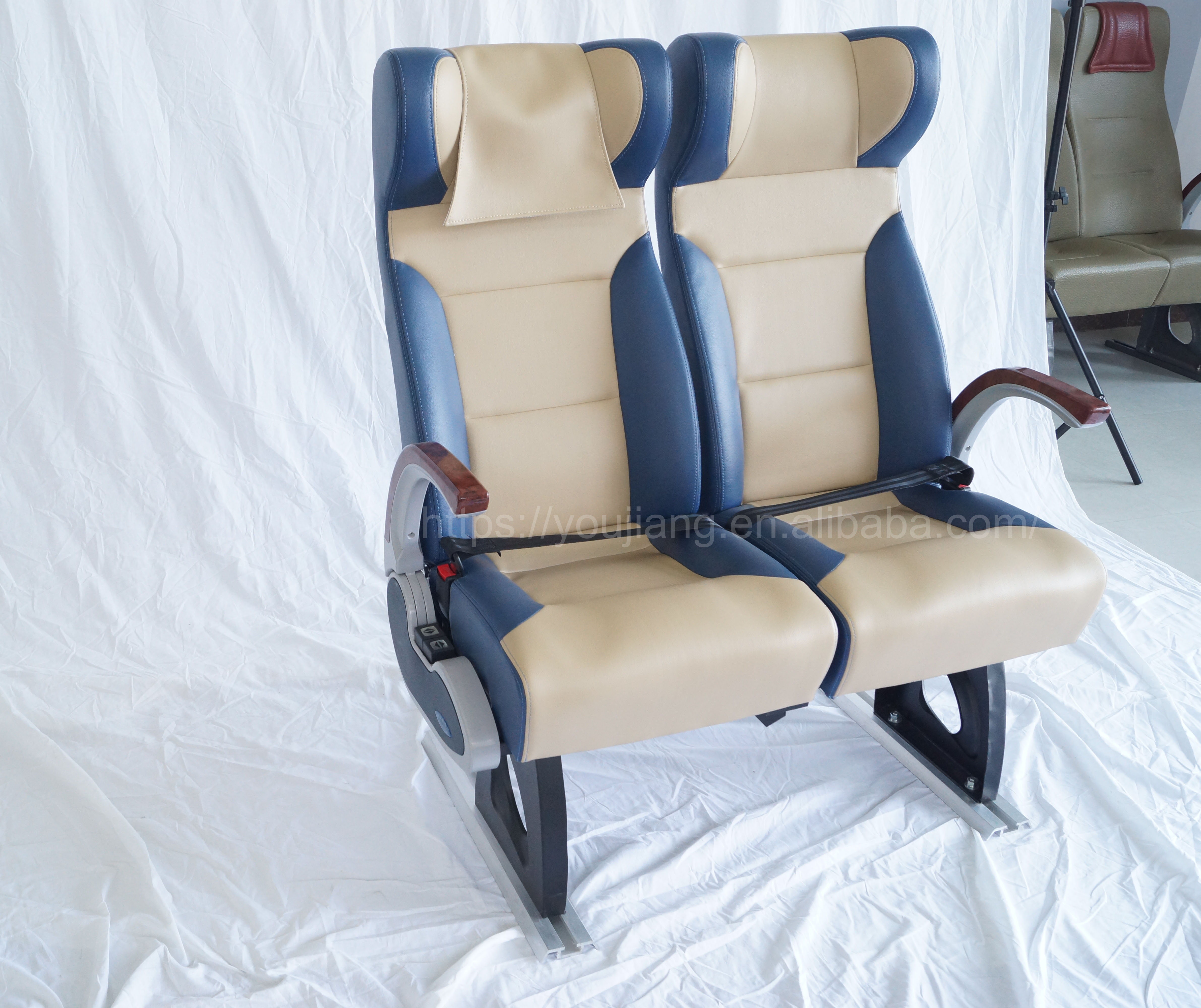 comfortable adjustable auto seat,luxury conversion bus seat