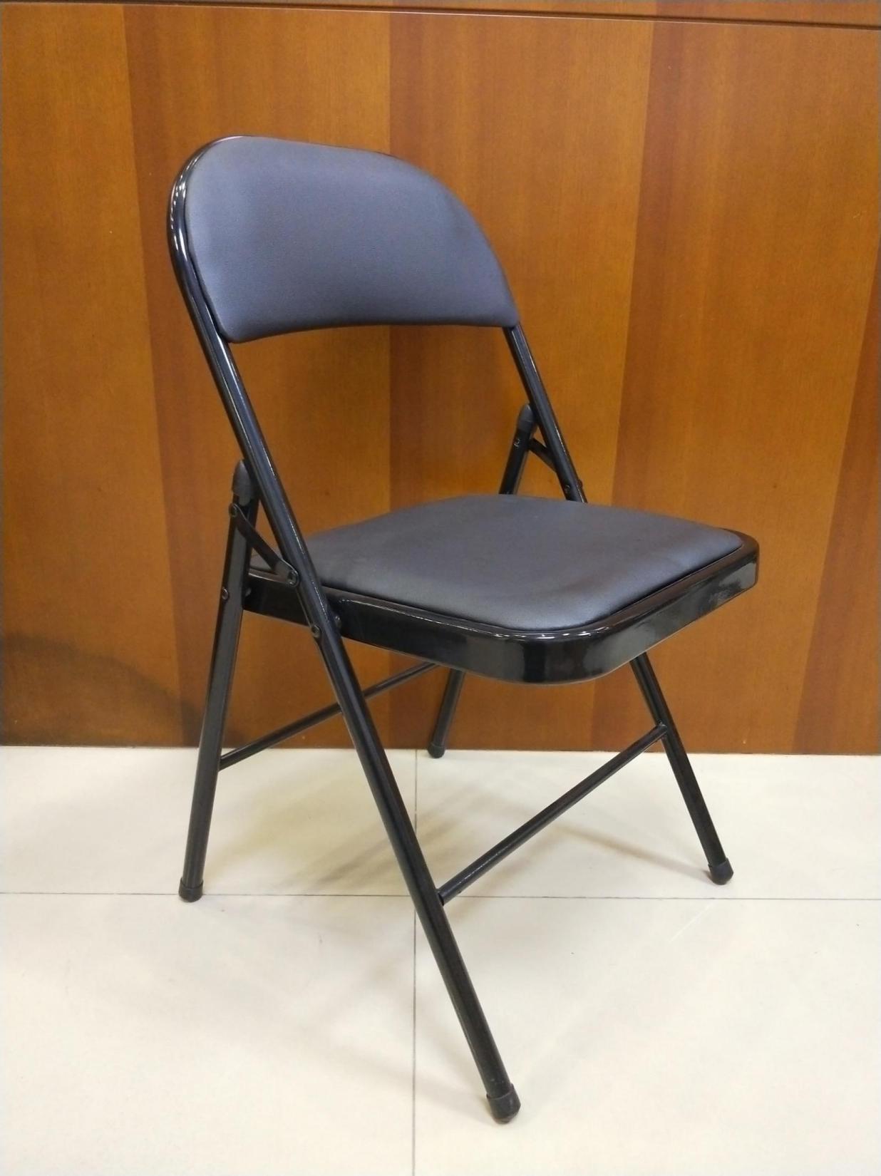Cheap Folding Chairs PU Leather Chair Metal Leg Painted Folding Chair