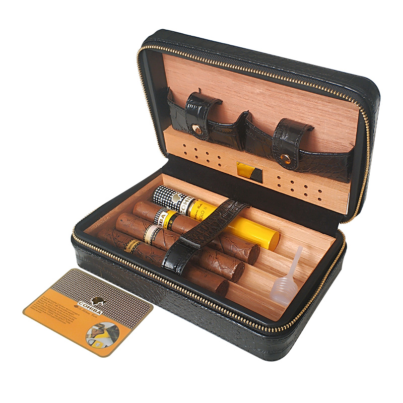 With Cutter & Lighter Set 4 Cigars Leather & Cedar Lining Travel Cigar Case