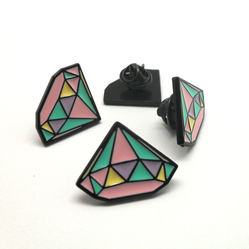 rhinestone butterfly shape metal lapel pin 17*78mm
