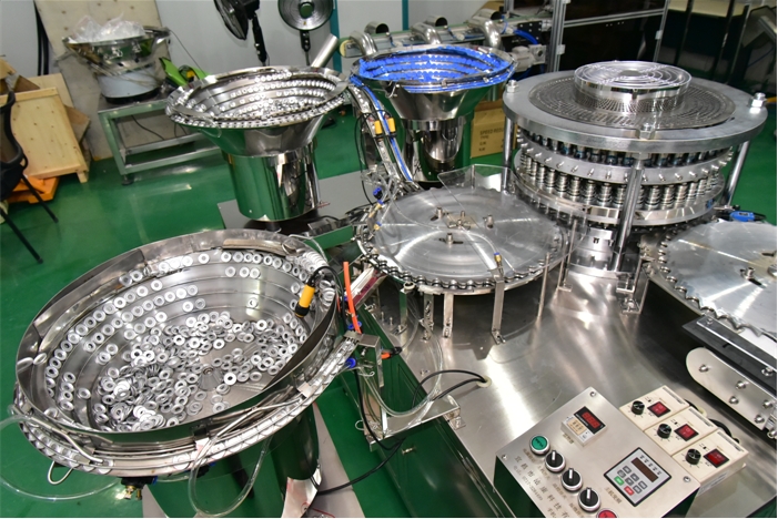 Full Automation High-speed Aluminum-Plastic Cap Inspection Machine